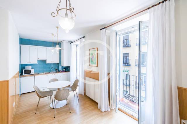 Piso en Alquiler en Calle de la Escalinata en Palacio