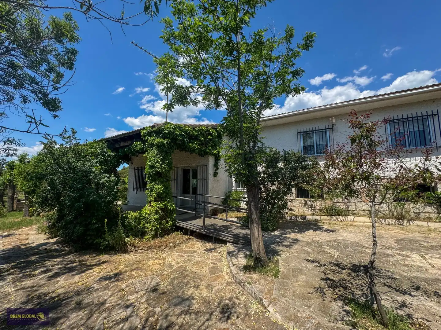 Vista exterior de Casa o chalet en venta en Buitrago del Lozoya con Calefacción, Jardín privado y Trastero