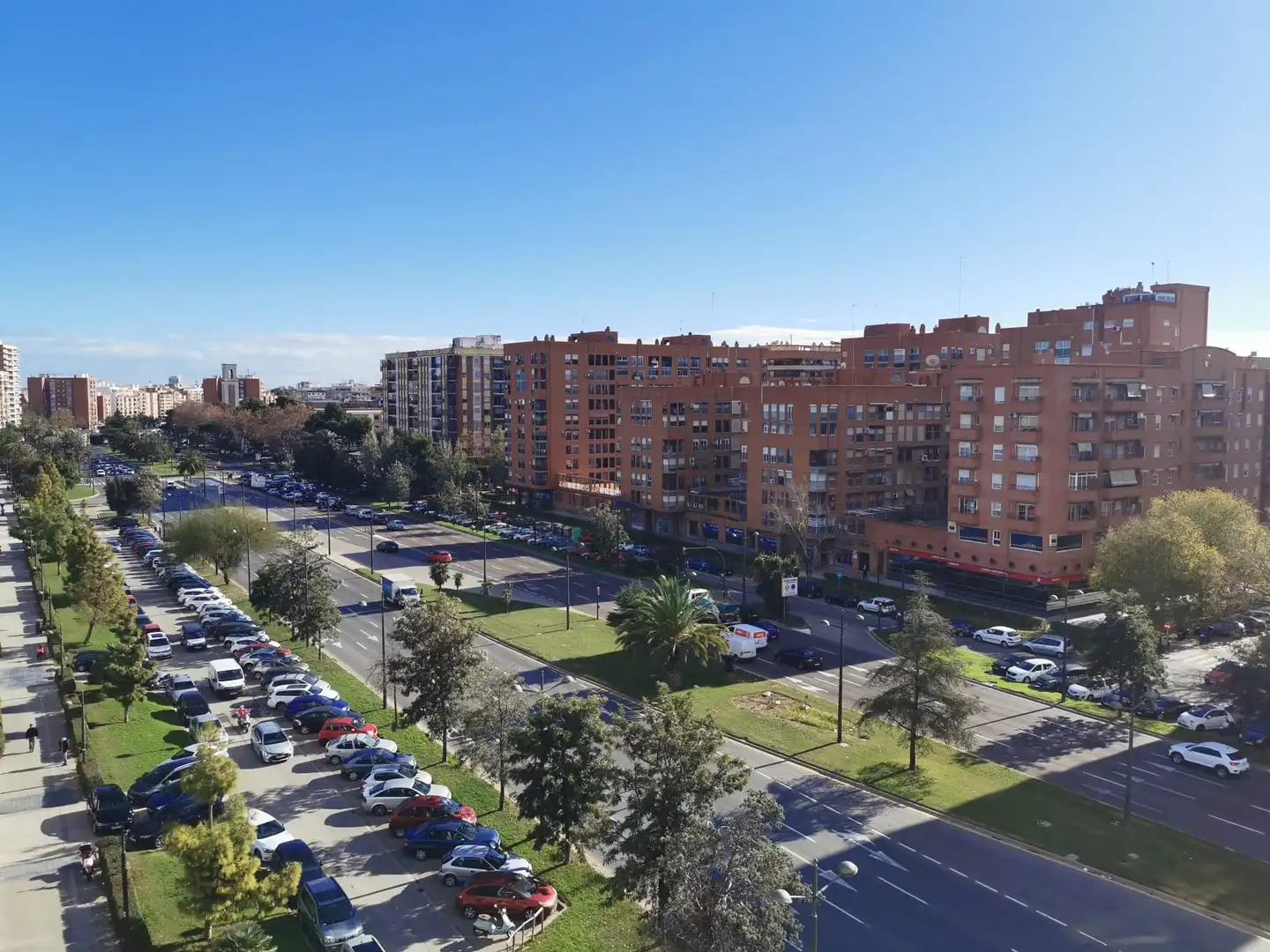 Pis amb terrassa en venda a Avinguda del Cid, imagen 3
