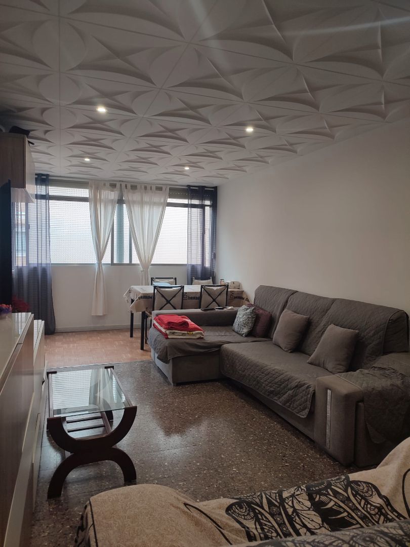 Sala de estar de Piso en venta en Rubí con Balcón