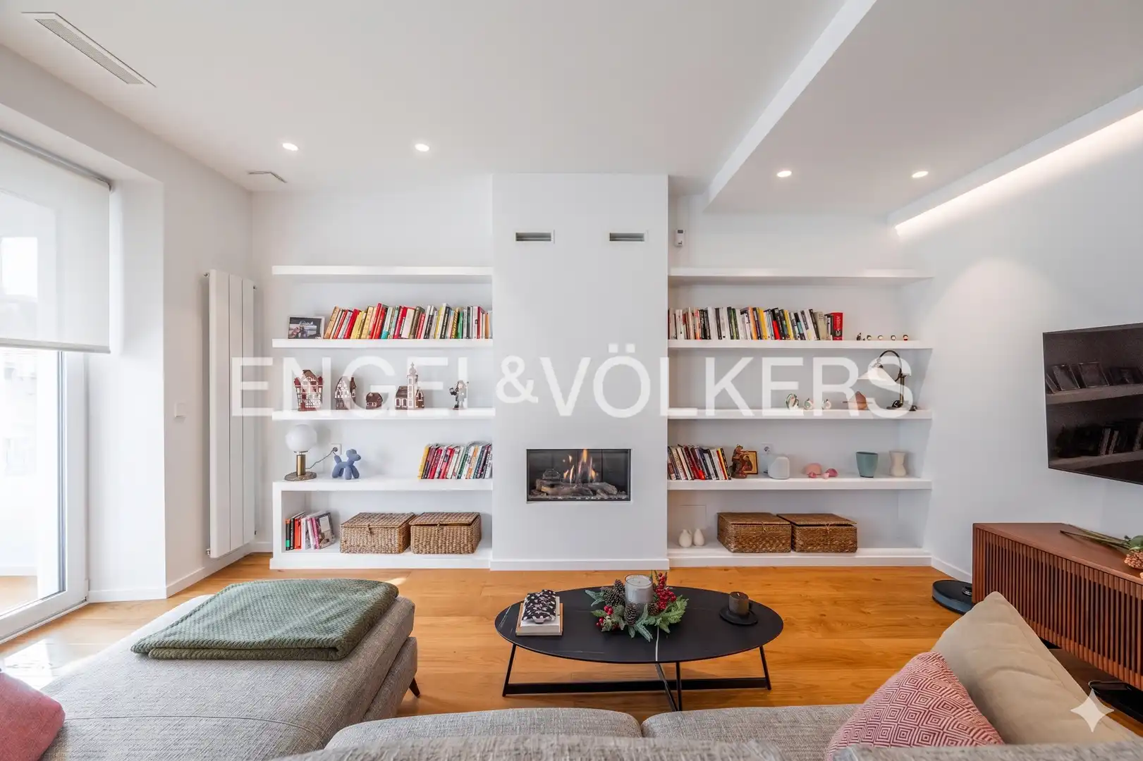 Sala d'estar de Pis en venda en Donostia - San Sebastián  amb Aire condicionat, Calefacció i Parquet