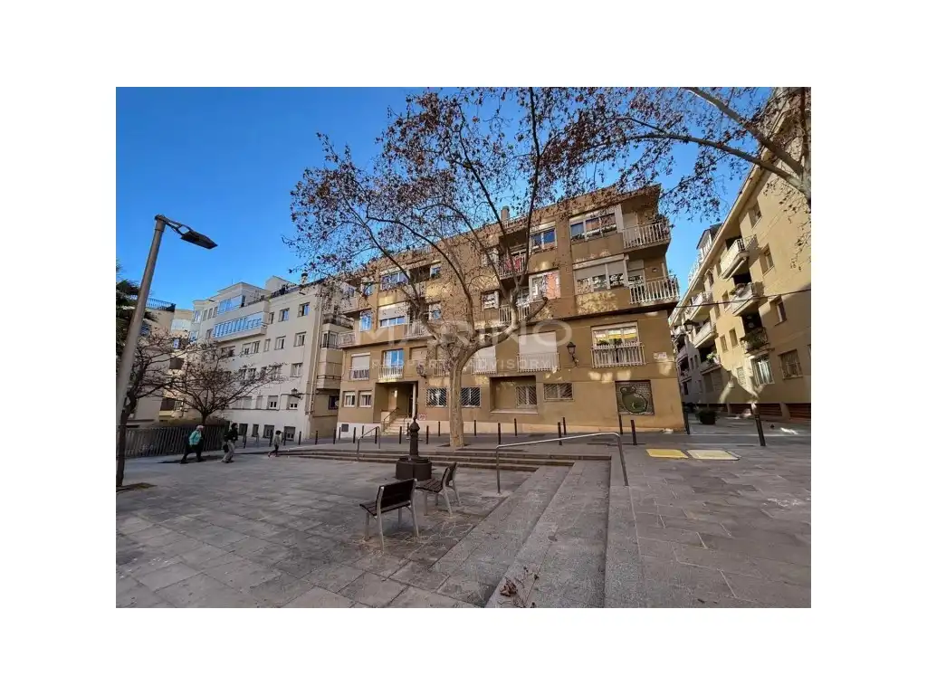 Vista exterior de Piso en venta en Barcelona con Aire acondicionado y Balcón