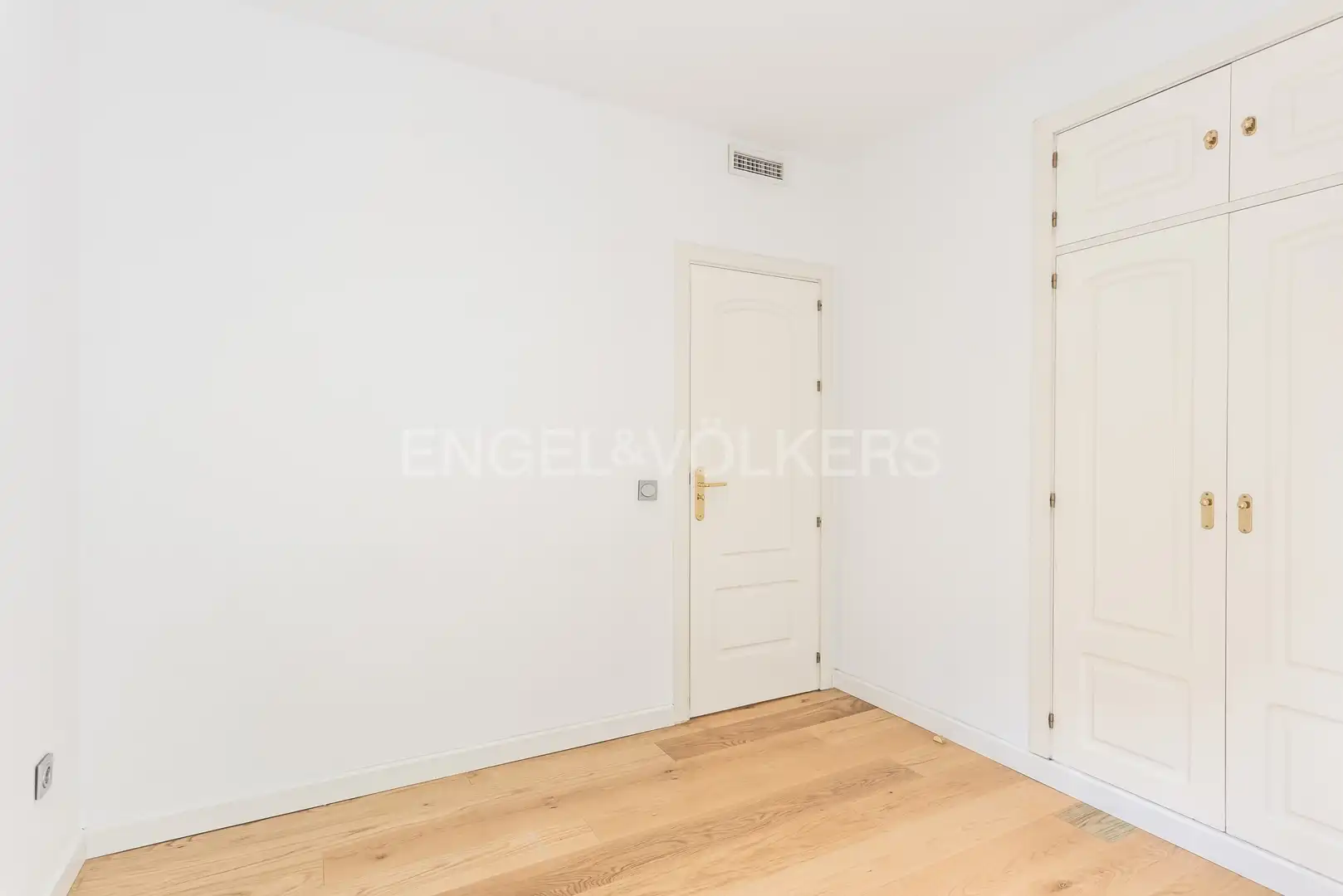Habitación de Piso de alquiler en Ciudad Lineal