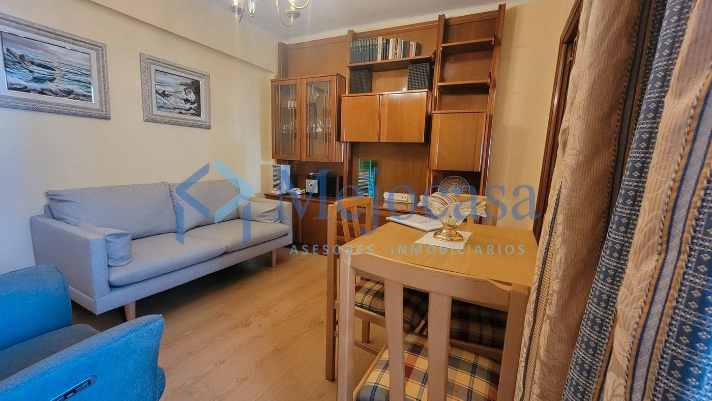 Flat for sale in  Madrid Capital  with Heating, Furnished and Oven
