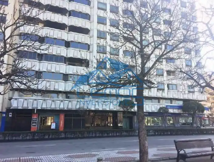 Local comercial en venda a Condesa Sagasta