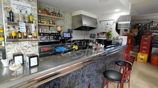 Local comercial en Alquiler en Camí de la Serra