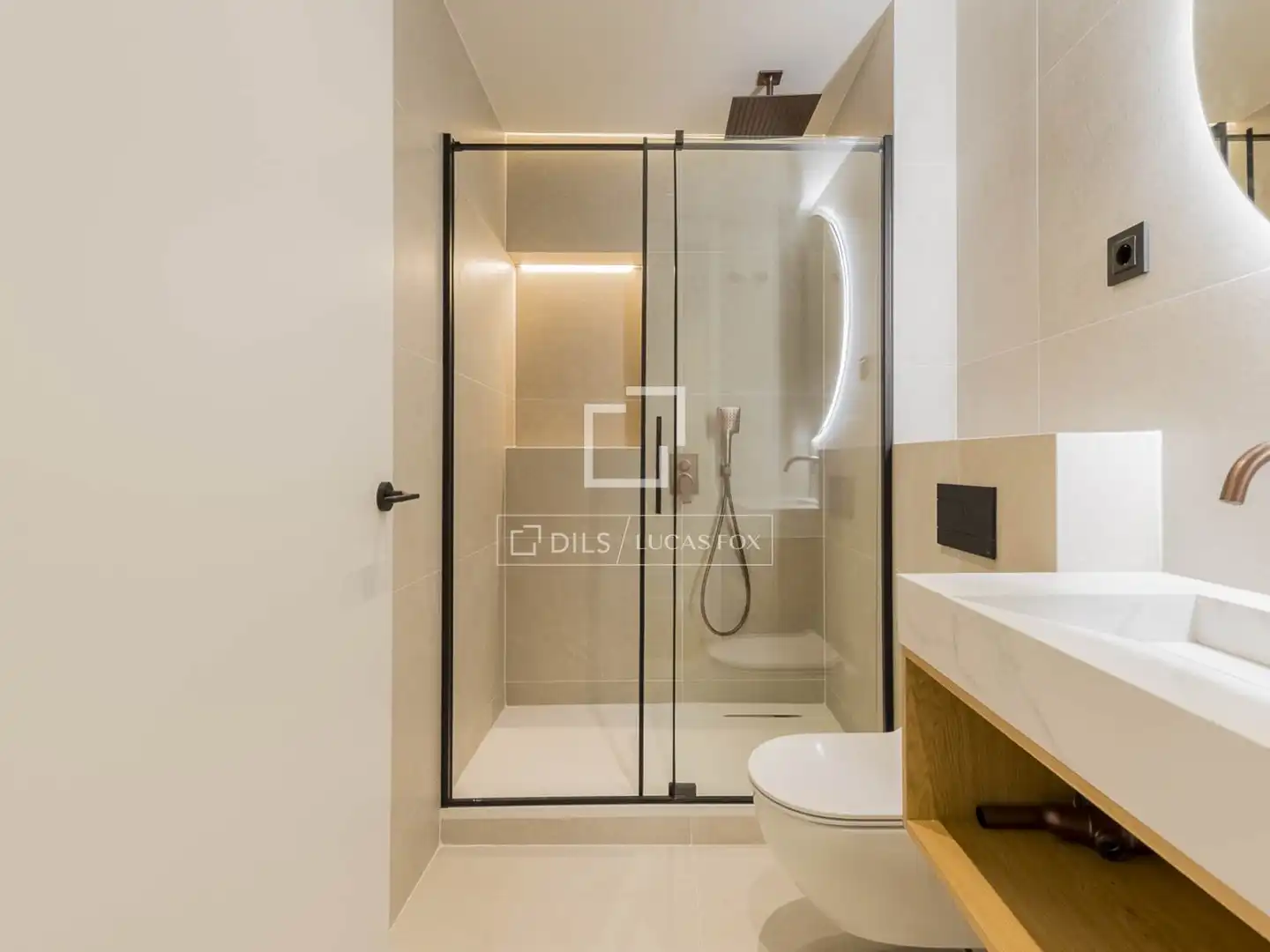 Appartamento con balcone in vendita a Eixample, imagen 36