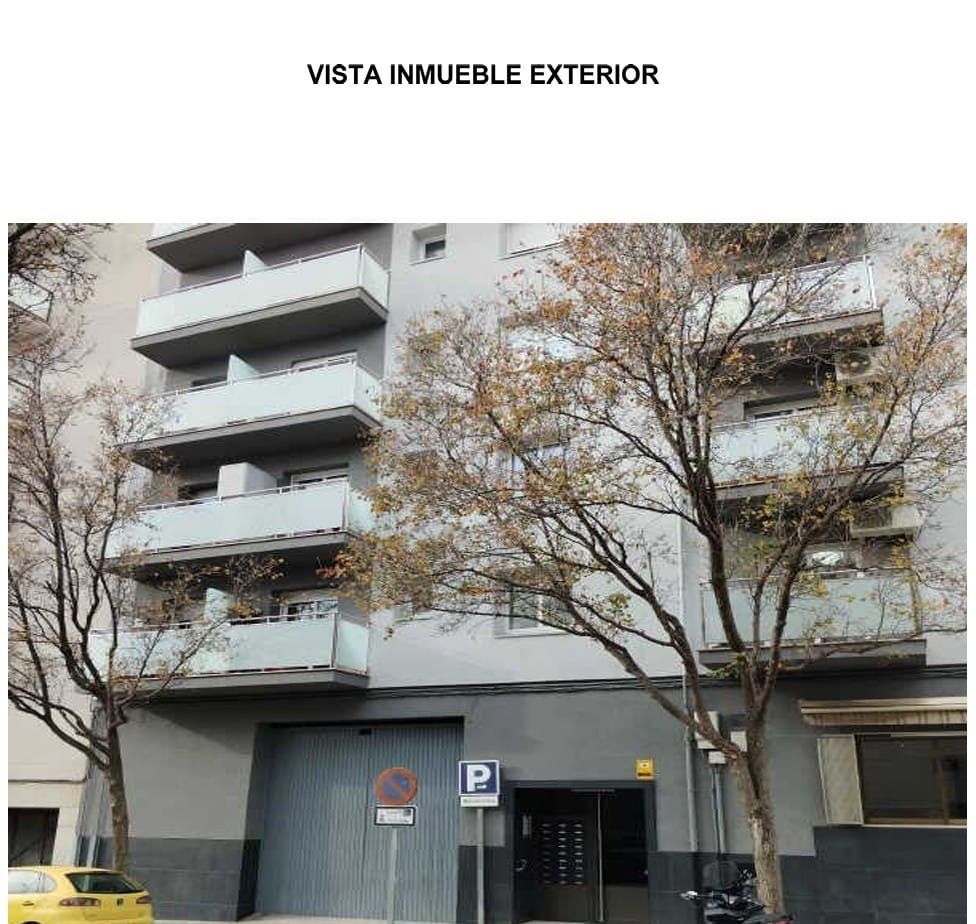 Exterior view of Flat for sale in Terrassa  with Terrace and Balcony