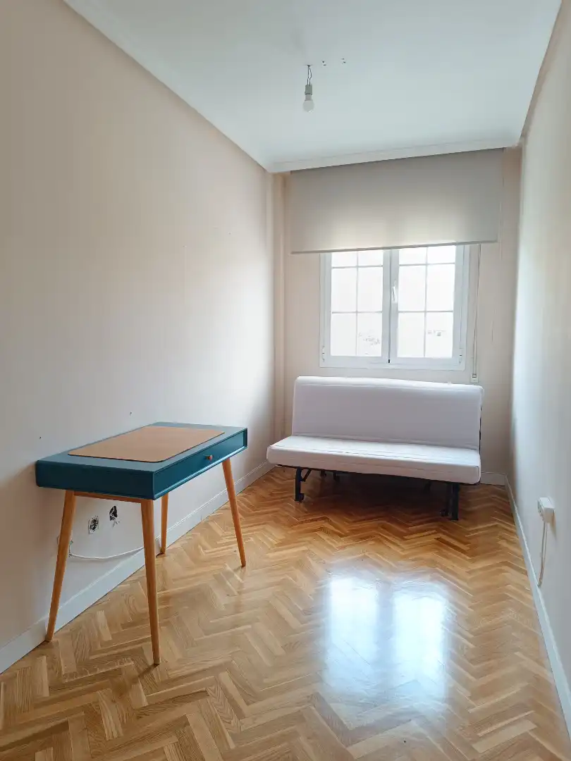 Dormitori de Pis de lloguer en Villanueva del Pardillo amb Aire condicionat, Calefacció i Parquet
