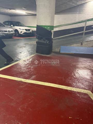 Garaje en Venta en Les Roquetes