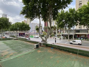 Apartamento con balcón en venta en Playa de Levante