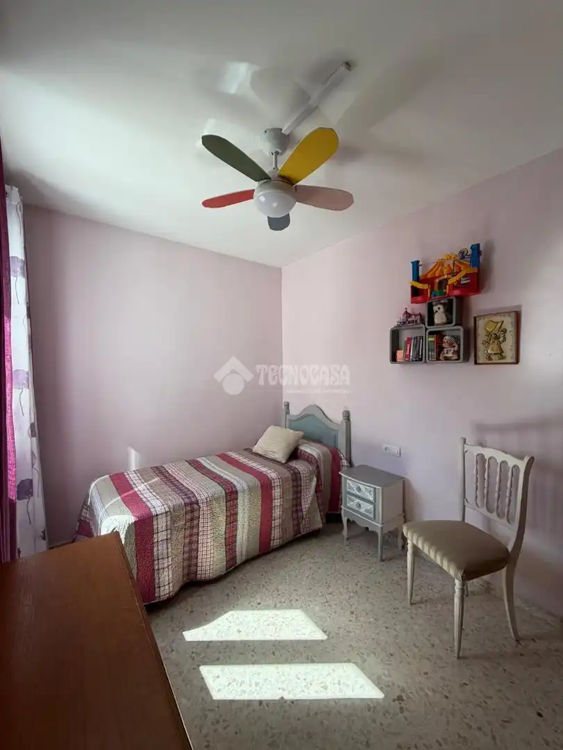 Bedroom of Detached homes for sale in Utrera  with Air Conditioner and Community pool