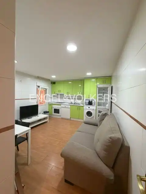 Kitchen of Flat for rent in Madrid  with Heating, Parquet flooring and Furnished