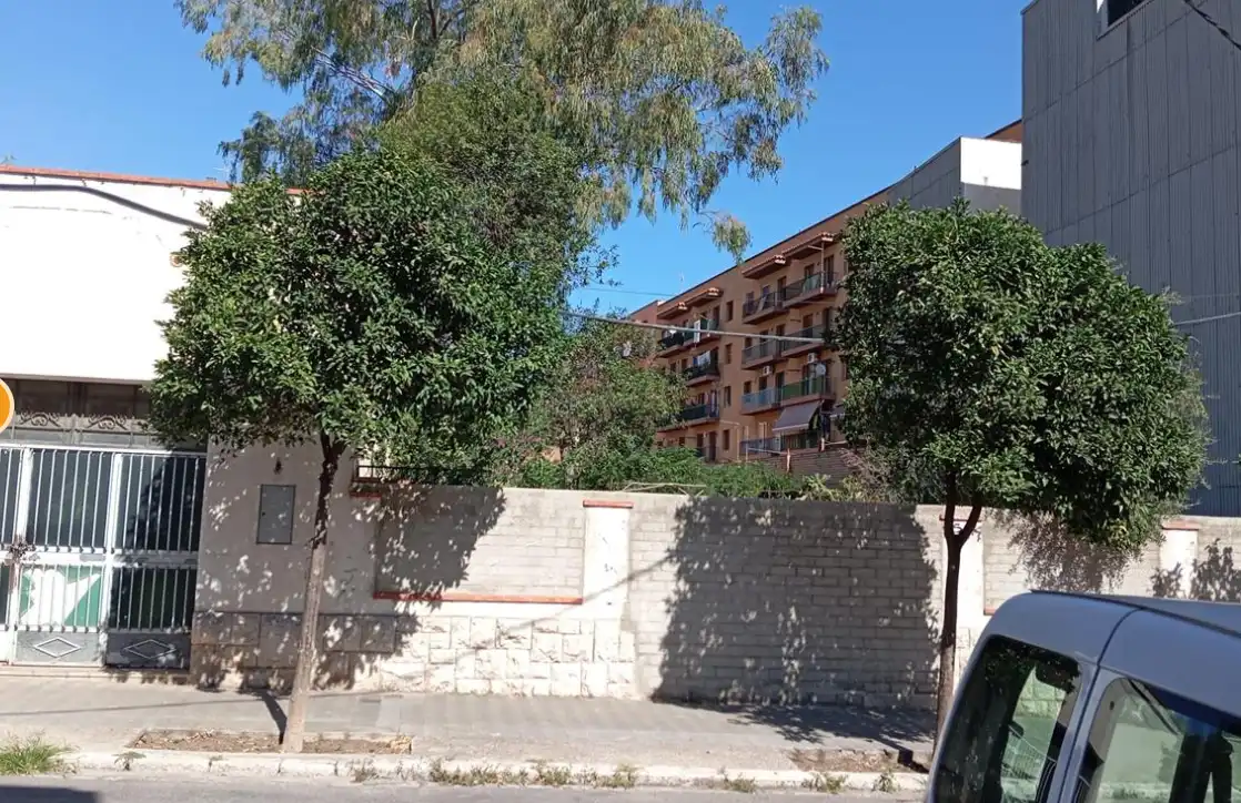 Wohnbaugrundstück zum Verkauf in Carrer Torras i Bages 17, imagen 4