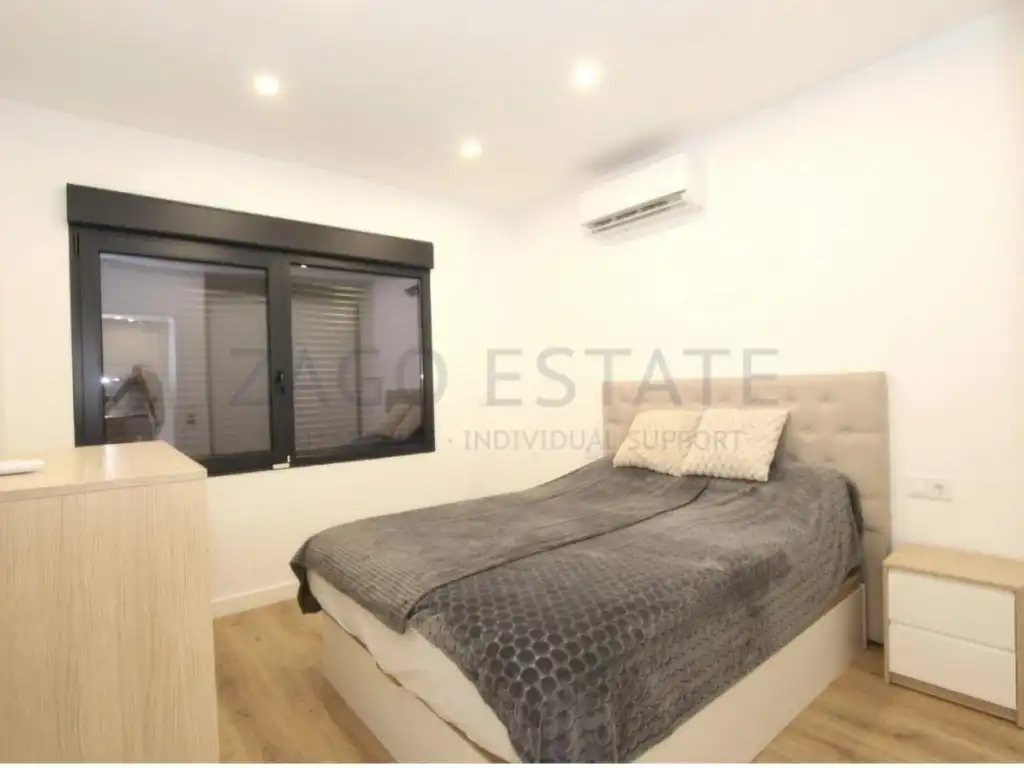 Habitación de Casa adosada de alquiler en Benidorm
