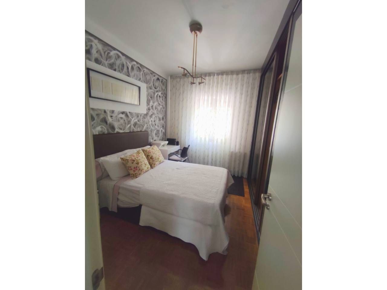 Bedroom of Flat for sale in  Madrid Capital  with Air Conditioner, Heating and Storage room