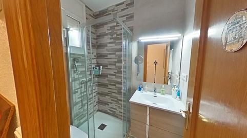 Foto 2 de Casa adosada en venda a Carrer de Montcada, Casc Antic, Ripollet