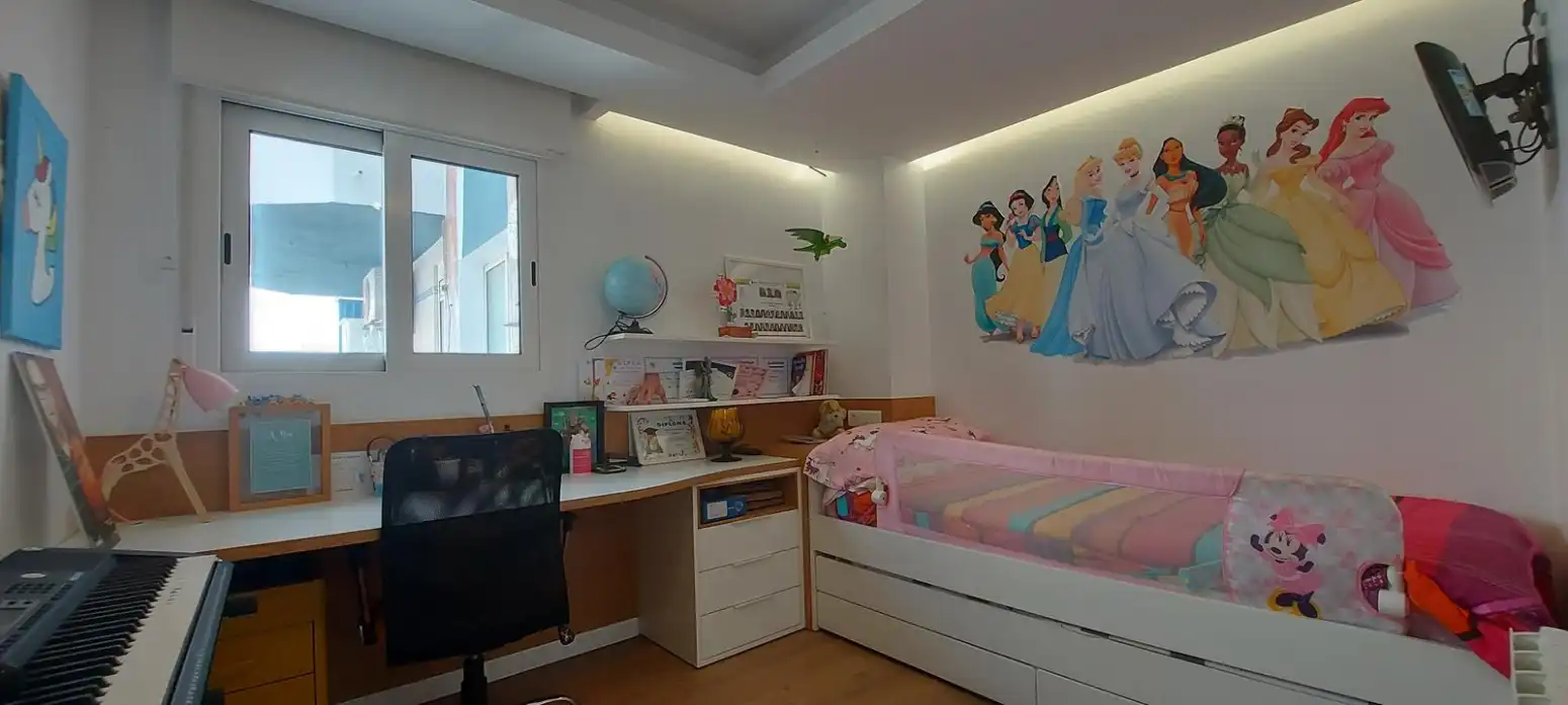 Habitación de Piso de alquiler en Sagunto / Sagunt con Jardín privado, Terraza y Amueblado