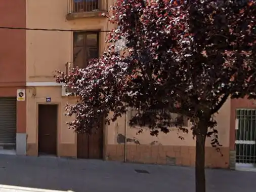 Casa con jardín en venta en Carrer Nou 96