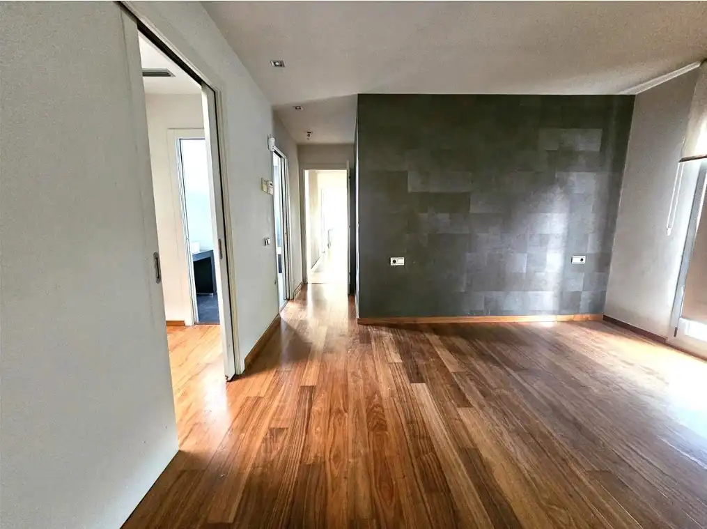 Haus mit Pool zum Verkauf in Carrer Camprodon, imagen 7