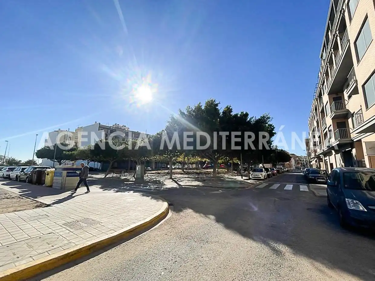 Bajo en venta en Pobla de Farnals, imagen 2