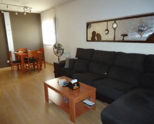 Sala d'estar de Pis en venda en Manresa amb Balcó