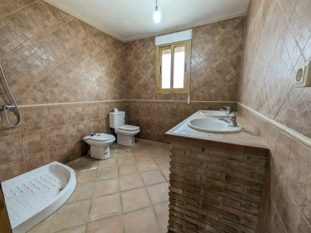 Bany de Residencial en venda en Lobras