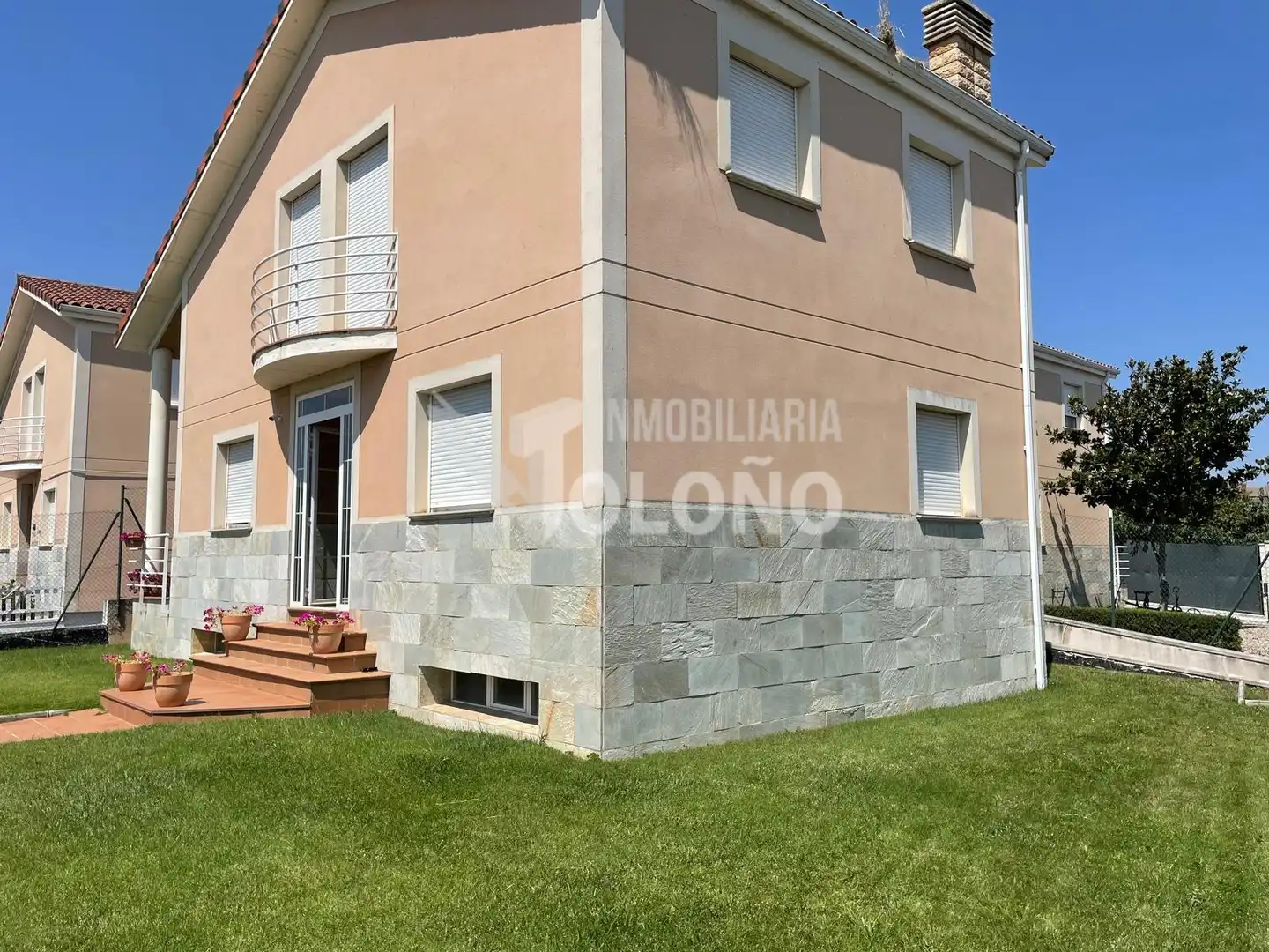 Vista exterior de Casa o xalet en venda en Casalarreina amb Calefacció, Jardí privat i Parquet