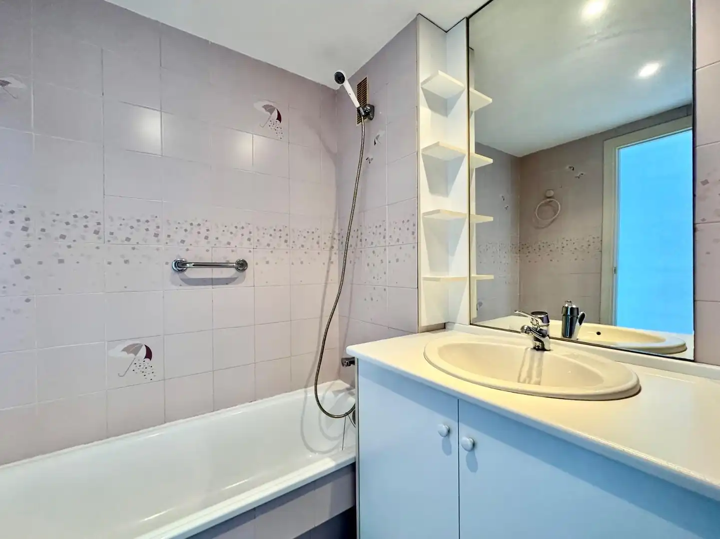 Baño de Piso en venta en Torremolinos con Aire acondicionado, Terraza y Trastero