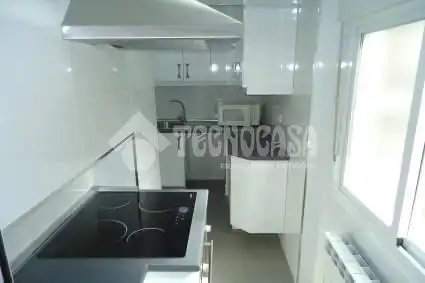 Cocina de Piso en venta en Móstoles con Calefacción
