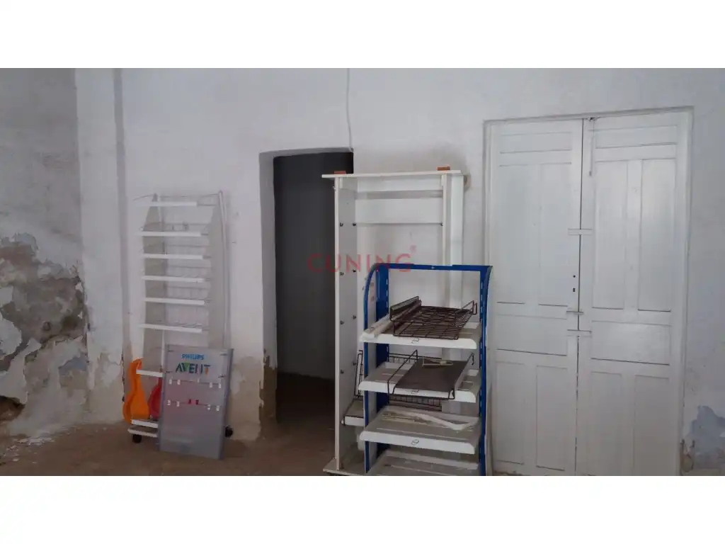 Local comercial en venda a Casco Antiguo