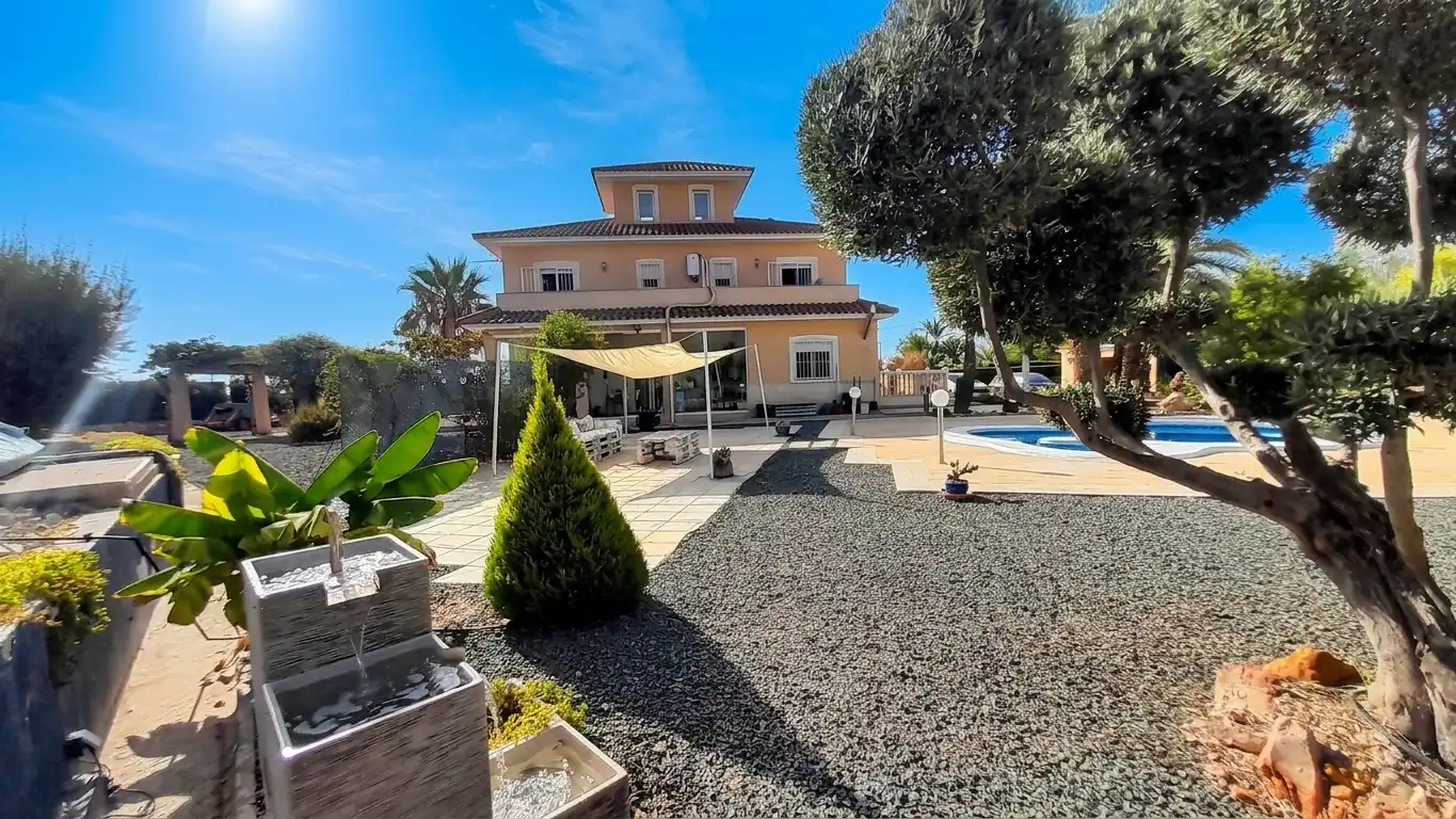 Chalet con piscina en venta en N/A, imagen 5