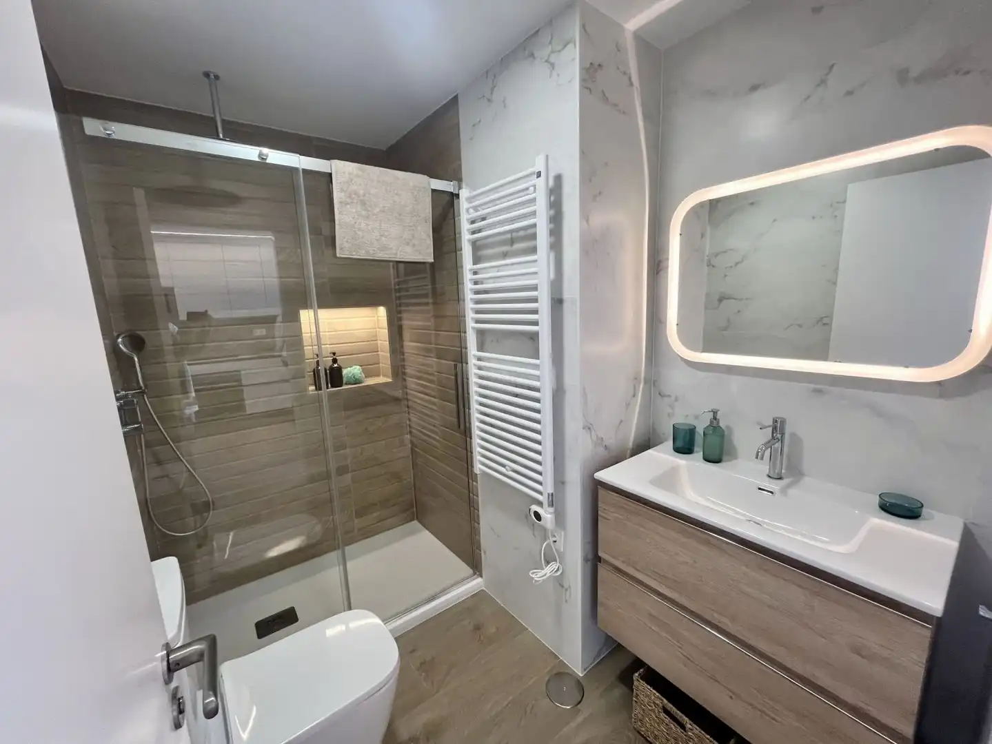 Bany de Apartament de lloguer en Almuñécar amb Terrassa