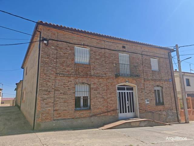 Casa-chalet en Venta en Arquillinos