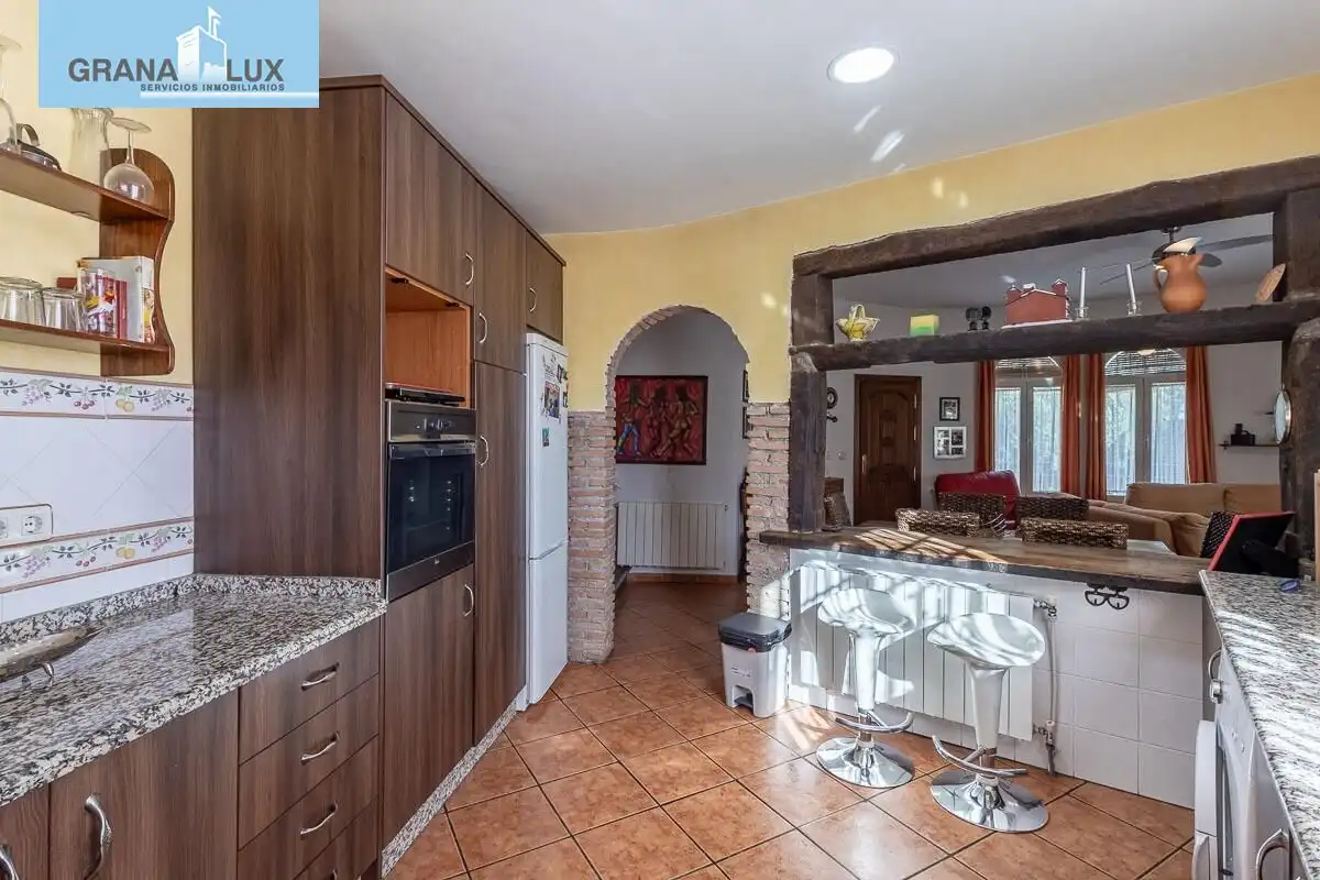 Chalet con piscina en venta en Calle del Arache, imagen 12