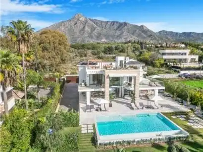 Exterior view of Houses for sale in Marbella  with Air Conditioner, Heating and Private garden