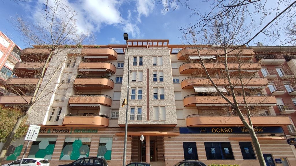 Vista exterior de Dúplex en venda en Ibi amb Calefacció, Traster i Balcó