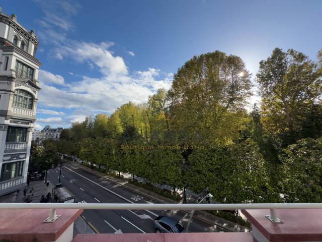 Piso en Venta en Parque San Francisco - Uría