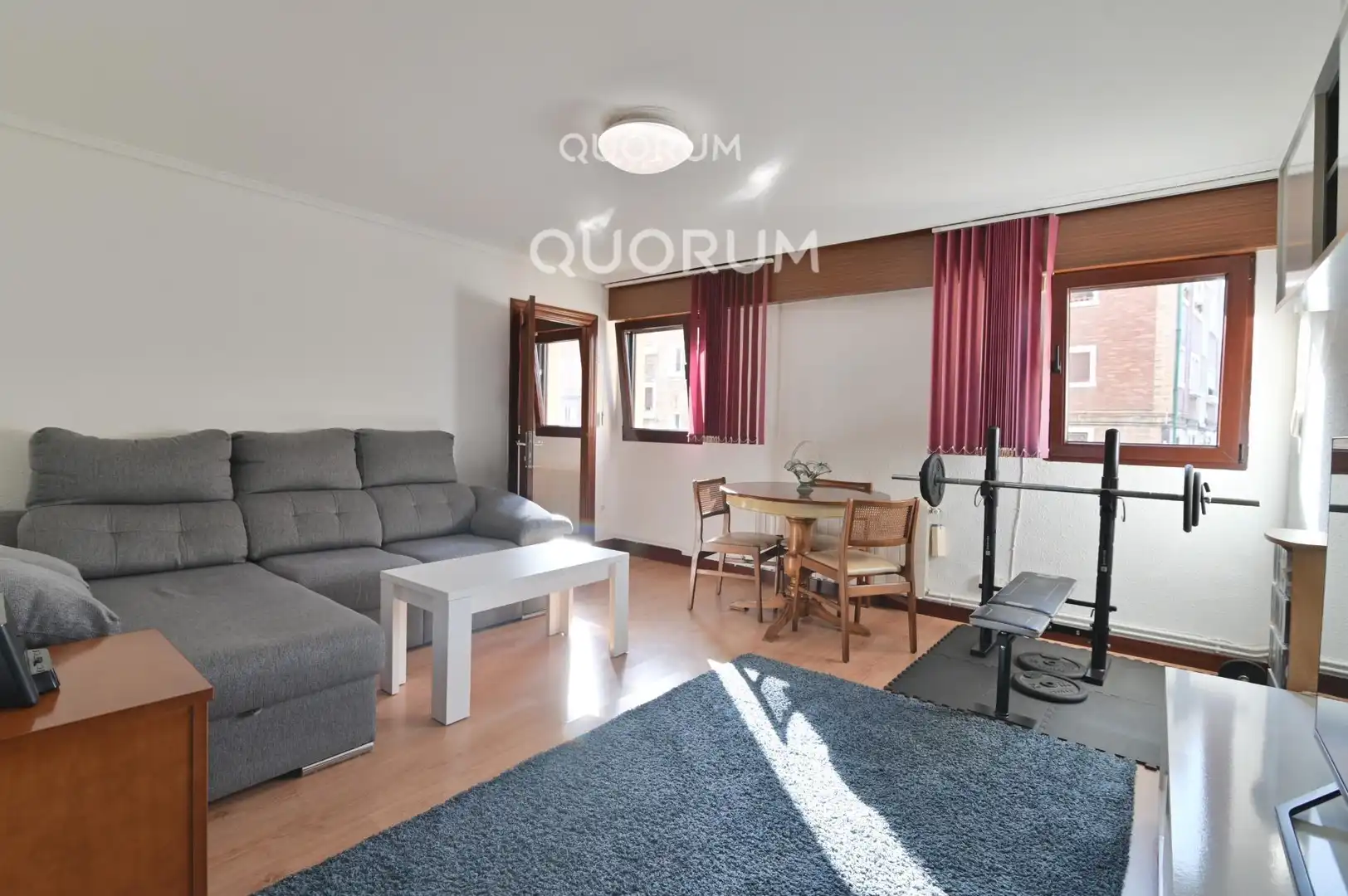 Wohnzimmer von Wohnung zum Verkauf in Bilbao  mit Heizung