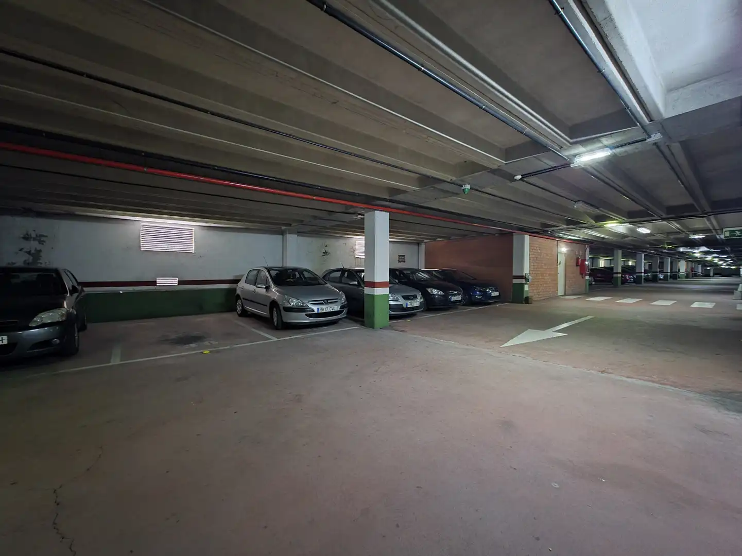 Parking of Flat for sale in Oviedo 