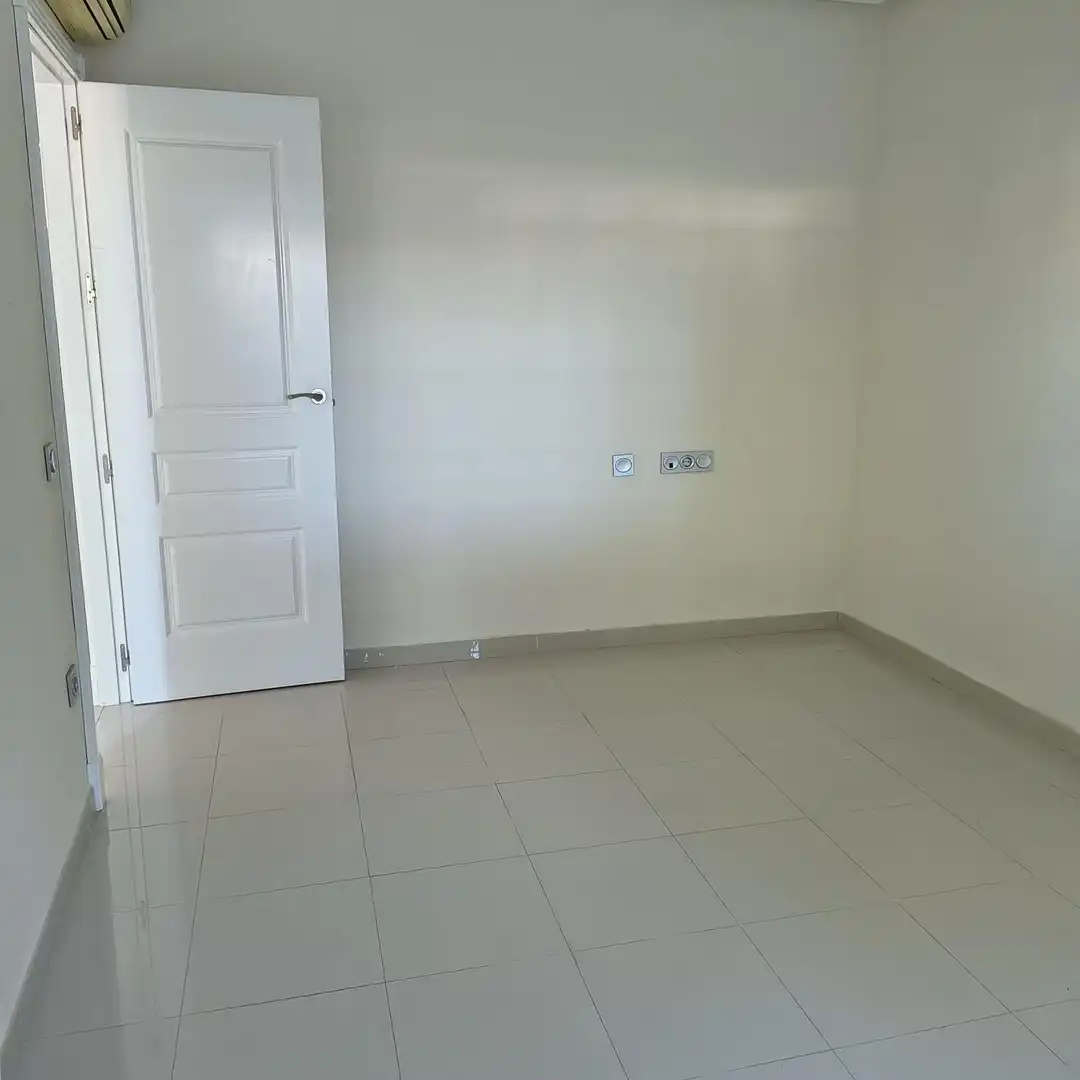 Casa o xalet en venda en Linares amb Piscina