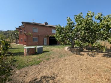 Terreno rustico in vendita a Villanueva de la Vera