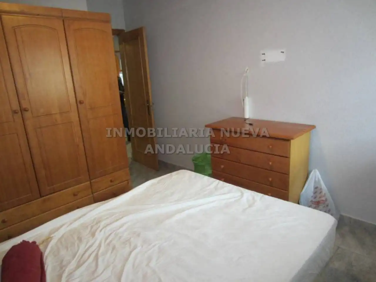 Habitación de Piso de alquiler en Almería con Terraza, Amueblado y Piscina comunitaria