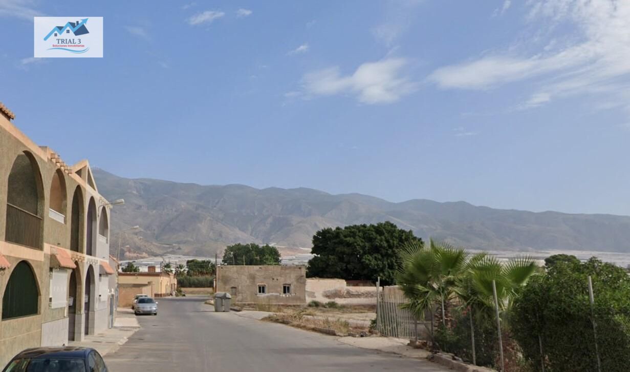 Vista exterior de Casa o xalet en venda en El Ejido