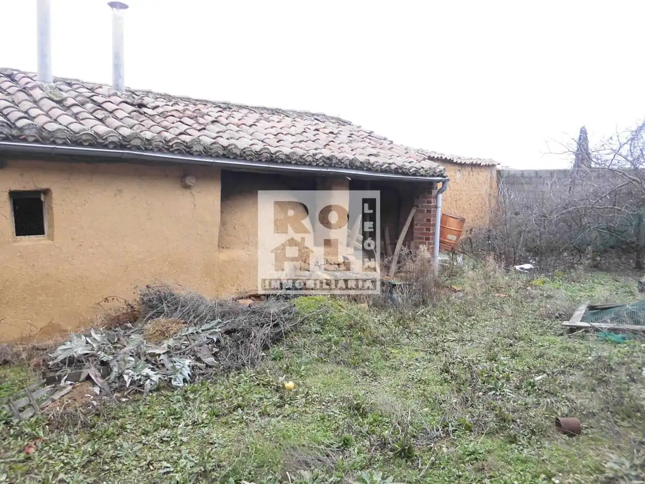 Casa o xalet en venda en Valdefresno amb Jardí privat