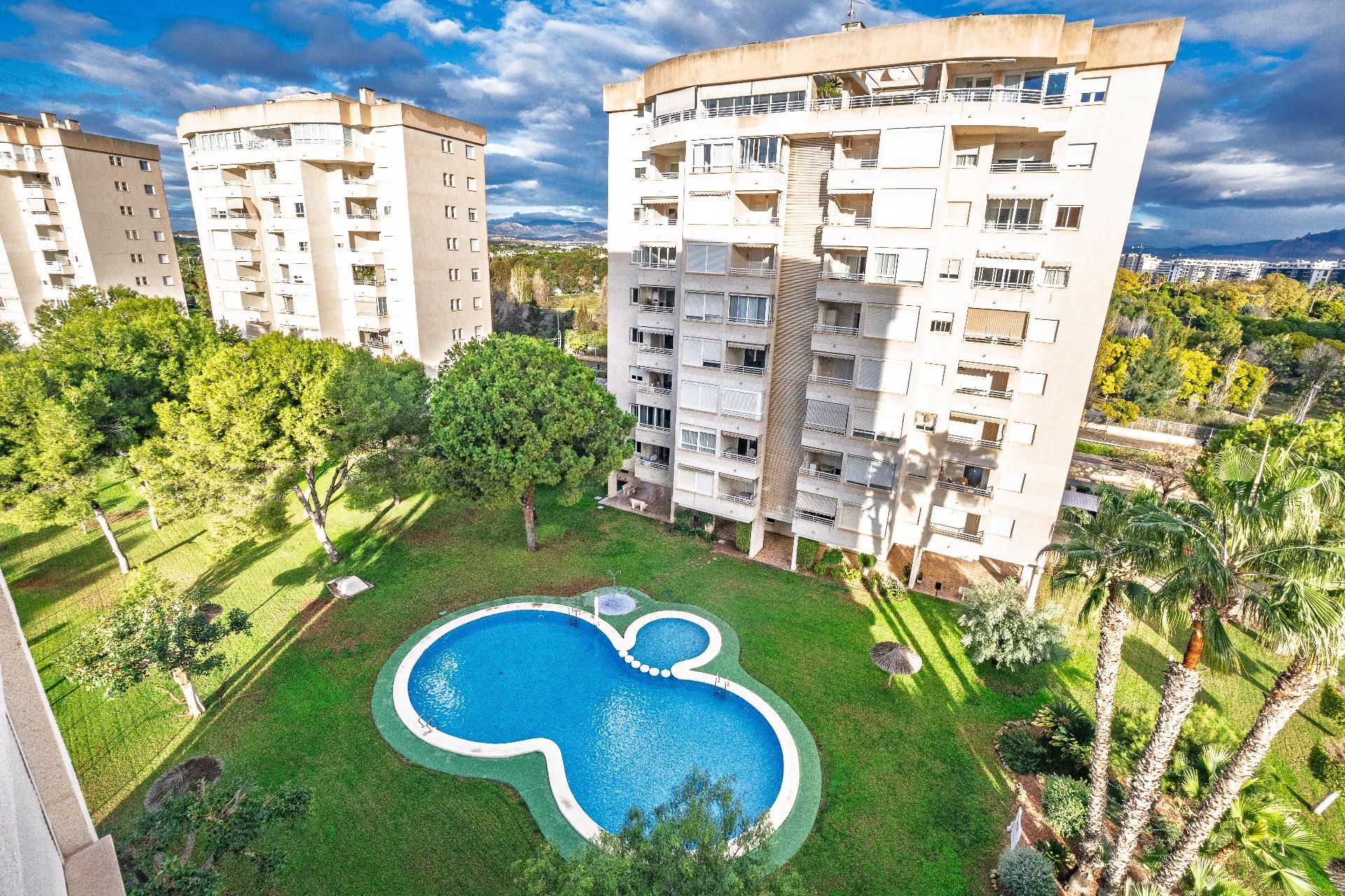 Swimming pool of Apartment for sale in Alicante / Alacant  with Private garden, Terrace and Balcony