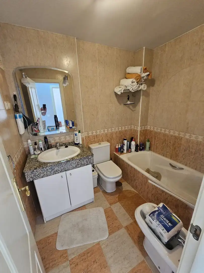 Baño de Apartamento en venta en Mijas con Aire acondicionado, Calefacción y Terraza