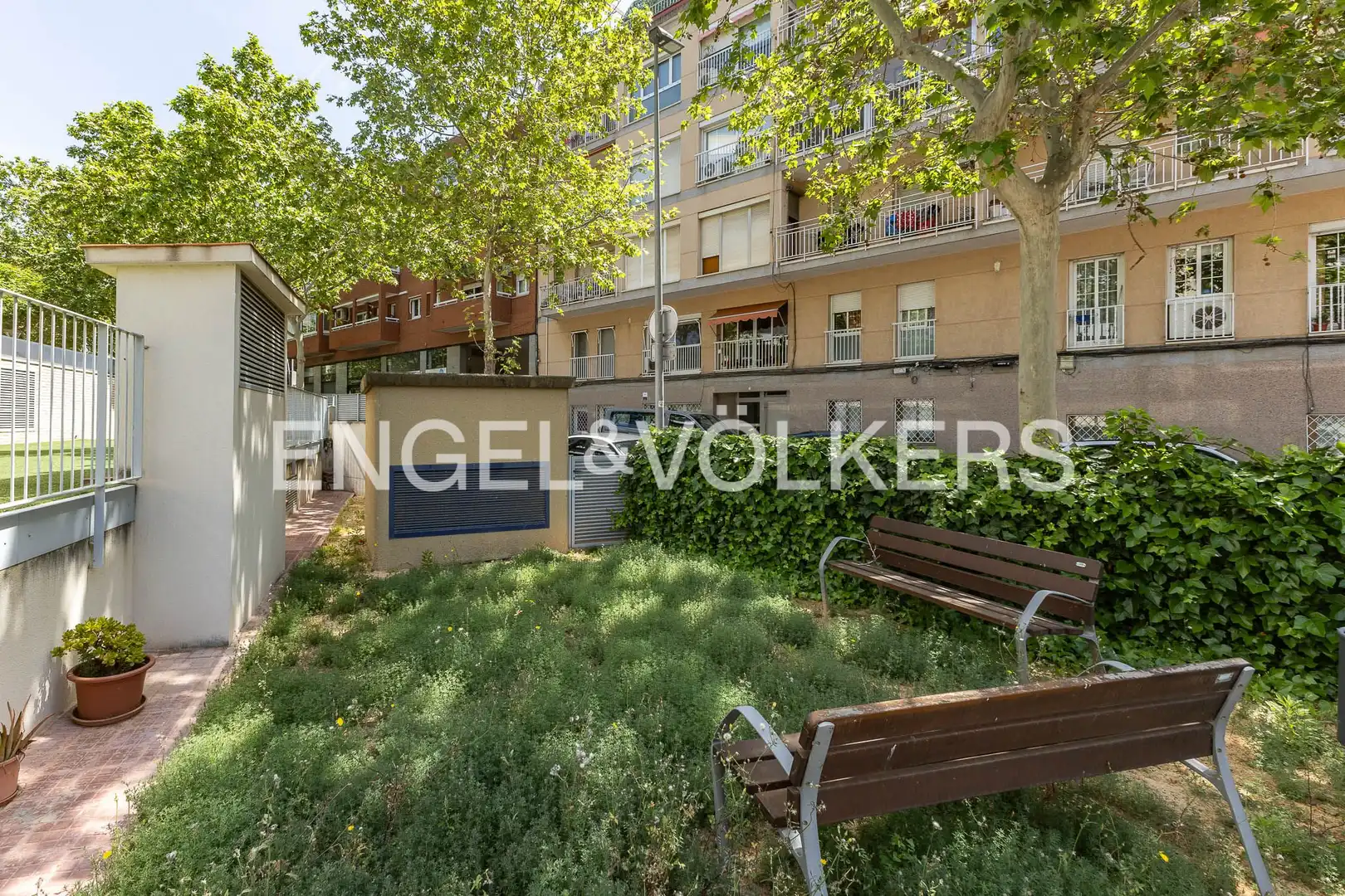 Terraza de Piso en venta en Esplugues de Llobregat con Aire acondicionado, Calefacción y Jardín privado