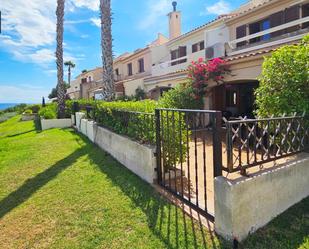 Vista exterior de Casa o xalet en venda en Santa Pola amb Aire condicionat, Terrassa i Balcó