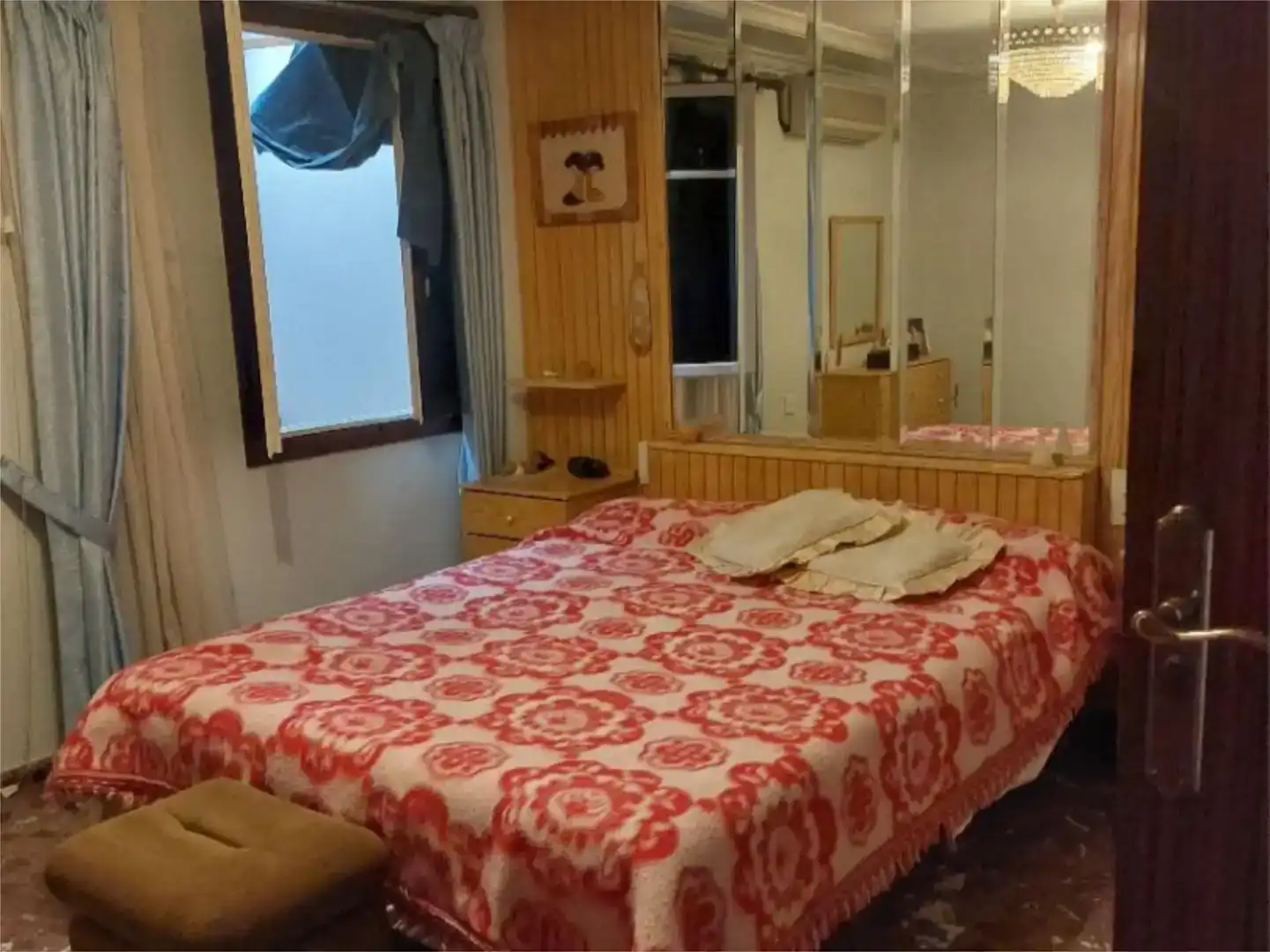 Dormitori de Casa o xalet en venda en Benifaió amb Aire condicionat